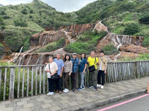 柏鴻騰 - 3 柏鴻騰 - 3