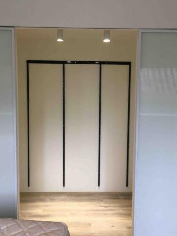 RH工作室 - 衣架 RH工作室 - 衣架