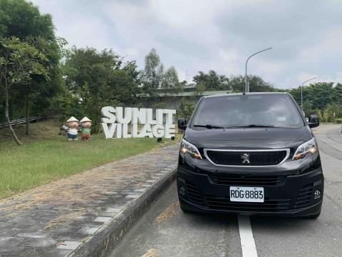 ichito機場接送包車旅遊 - 