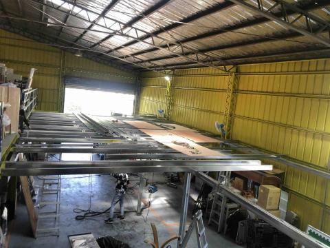 莊志偉 - #浩鑫不銹鋼
#夾層