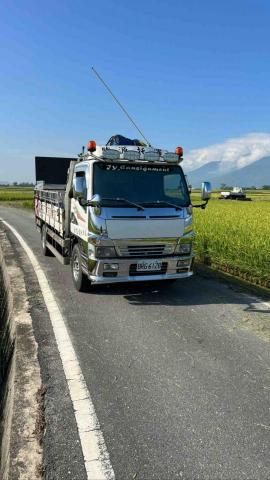 駿源全台搬家托運 - 車輛介紹 3、此車輛服務為 特殊運輸
如 大型機器 載重運輸 嘟嘟車運輸 小型鋼鐵運輸 此服務