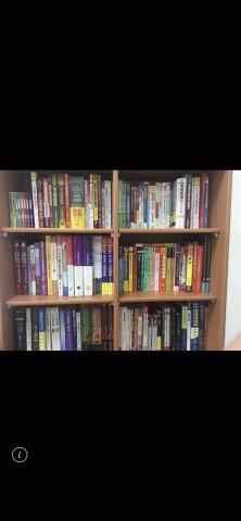 佑玄數理家教班（實地與線上均可） - 書櫃