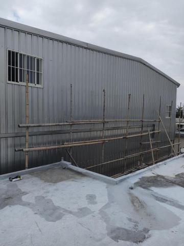 銓安工程行 - 透天頂樓加蓋+水泥牆面鐵白鐵清板