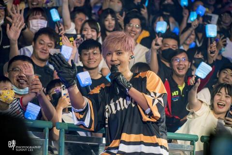 Sunny Lee(曉風中的晴天日記) - 羅志祥演唱會活動照 Sunny Lee(曉風中的晴天日記) - 羅志祥演唱會活動照