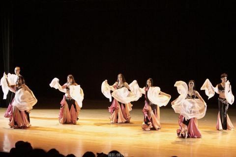 埃依菈創藝舞團 - 