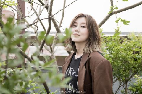 Sunny Lee(曉風中的晴天日記) - 白安採訪照 Sunny Lee(曉風中的晴天日記) - 白安採訪照