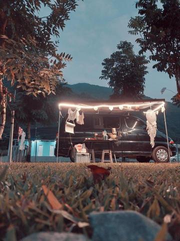 小侯包車露營趣 - 