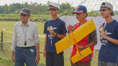 廖偉程 - 全國線操控飛機特技丙組亞軍