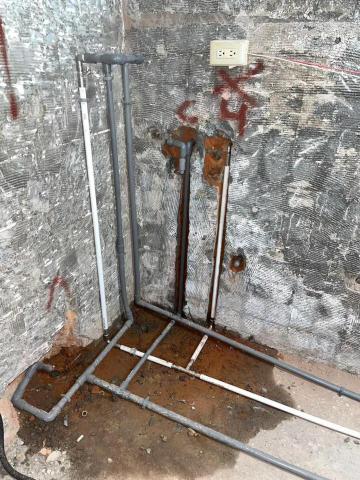 朱慶豪 - 冷熱水管安裝、配管