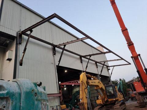 巨昌工程行 - 鋼構雨遮