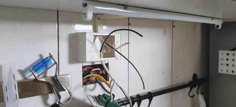 賴金鴻 - 廚房新增電燈加開關