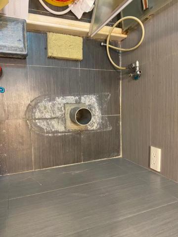 朱慶豪 - 馬桶安裝