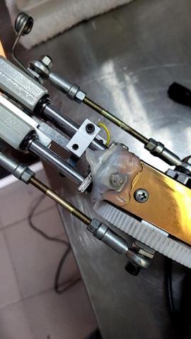 Tufting簇絨槍檢修/維修 - 