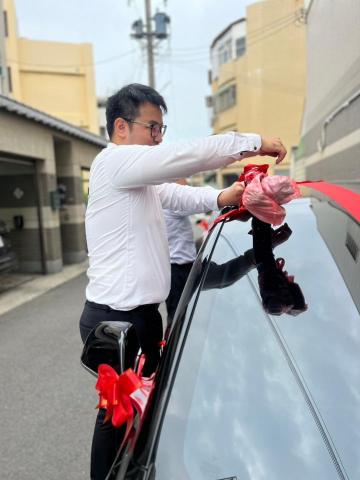 朋輝國際租賃股份有限公司 - 專業禮車迎娶