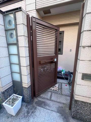 永平塗裝設計 - H鋼施工 用彩鋼除鏽後上漆 永平塗裝設計 - H鋼施工 用彩鋼除鏽後上漆