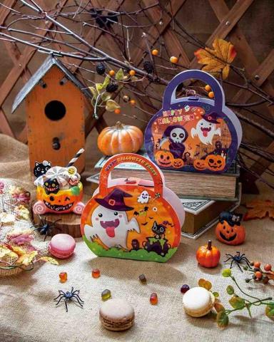 許芳慈 - # 包裝設計
提包造型盒 (詳見作品集) 許芳慈 - # 包裝設計
提包造型盒 (詳見作品集)