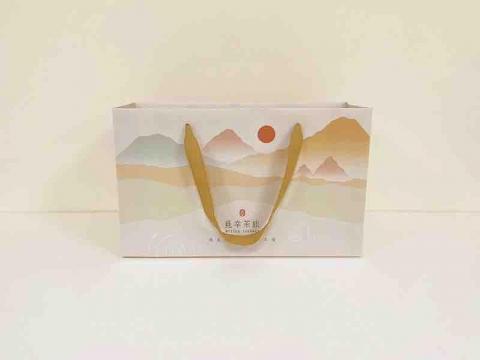 許芳慈 - #包裝設計
紙袋 (詳見作品集) 許芳慈 - #包裝設計
紙袋 (詳見作品集)