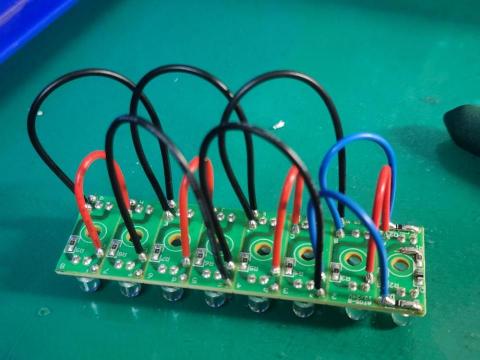 品豐組立包裝部 - 烙鐵焊錫