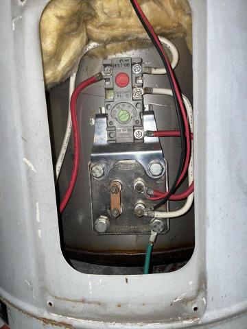 吳杰軒 - 熱水器加熱棒更換