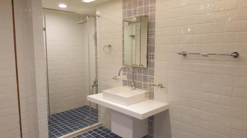 登宇空間規劃工程有限公司 - 新屋裝潢:浴室設計裝修 登宇空間規劃工程有限公司 - 新屋裝潢:浴室設計裝修