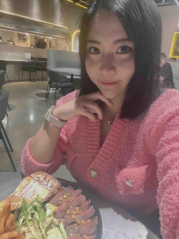 Tina /網紅、直播主 - 