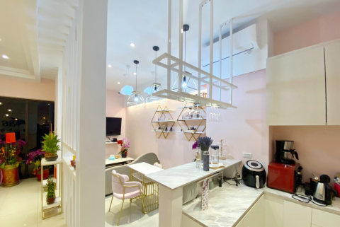 登宇空間規劃工程有限公司 - 商業空間:美業設計裝修 登宇空間規劃工程有限公司 - 商業空間:美業設計裝修