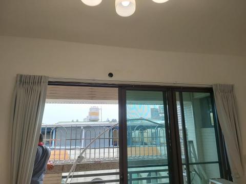 石仲恩 - 分離式 內機裝正中 洗孔