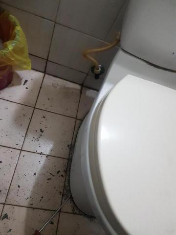阿牛瓦斯-水電 - 更換馬桶拆除中