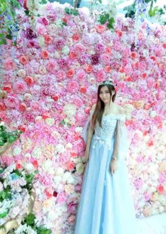 Tina /網紅、直播主 - 