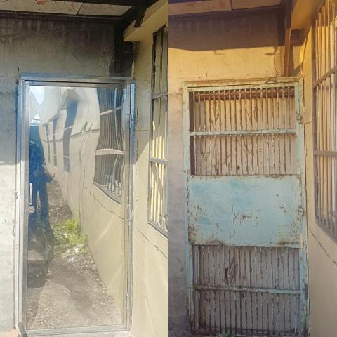 靜岡工程有限公司 - 舊式門片拆除更換不鏽鋼304白鐵安全門