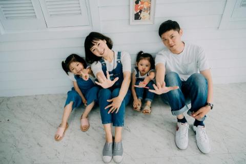 廖士弦 - 全家福