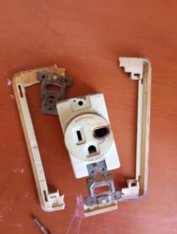 嘉澤滅鼠封堵防治工程 - 220V 嘉澤滅鼠封堵防治工程 - 220V