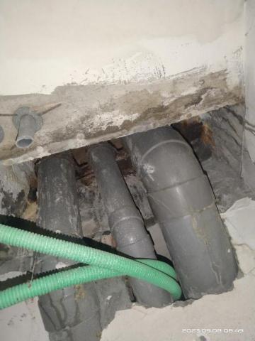 威辰企業社 - 管道間抓漏