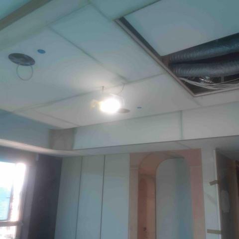 璽琳-華納油漆工程 - 台北市潤泰登峰施工現場照