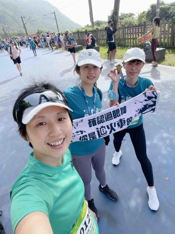 張家華|跑步教練 - 帶領學員初次完成5公里的接力賽 張家華|跑步教練 - 帶領學員初次完成5公里的接力賽