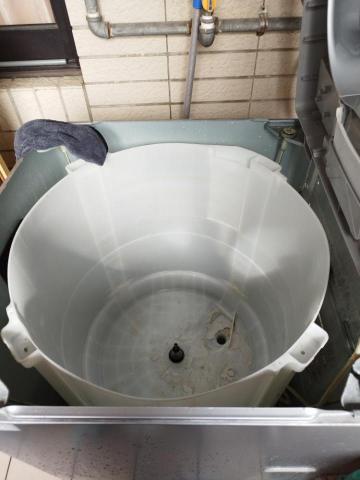 清洗凈家電 - 清洗中泡藥水洗垢