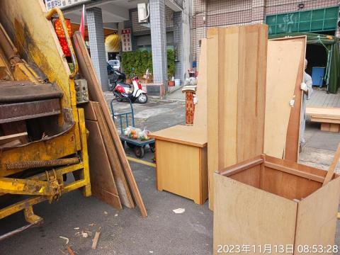 萬能義勇軍 - 申請環保局載運