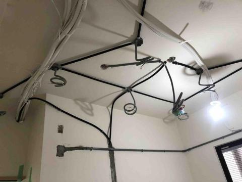 鋐振企業有限公司 - 新成屋燈具及開關插座線路配置