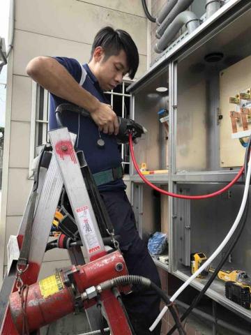 鋐振企業有限公司 - 電力申請