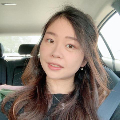 提供化學所服務的專家Chou Ivy