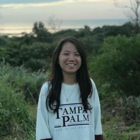 提供配樂服務的專家應小姐