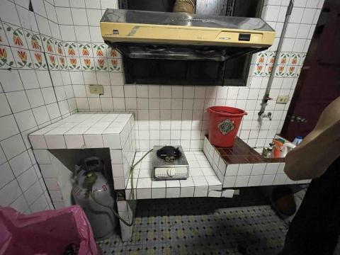 企鵝工作室 - 大掃除廚房清潔完成照