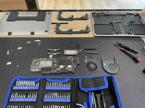 沐Moon手機維修/電腦維修/實體店面 - 