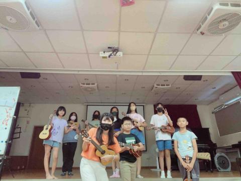 賴冠妤 - 音樂夏令營