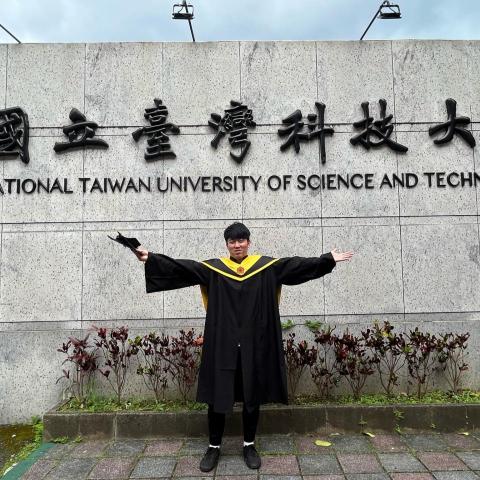 提供uber外送員服務的專家許阿瑝