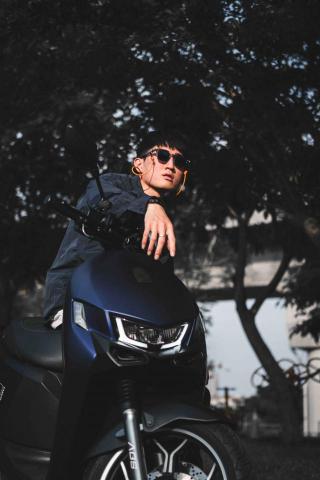 邱建維 - 宏達電