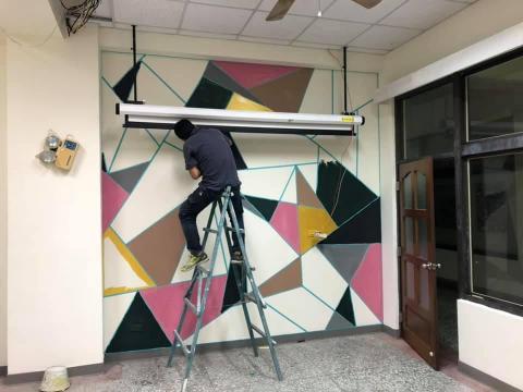 【得利職人認證】張家迪 - 室內彩繪裝飾牆面,色彩與美感搭配 【得利職人認證】張家迪 - 室內彩繪裝飾牆面,色彩與美感搭配