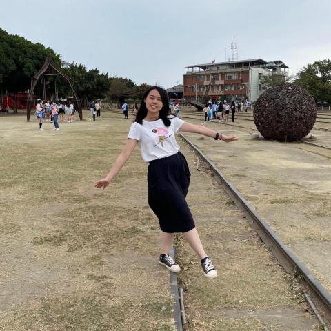 提供112數b服務的專家鍾孟庭