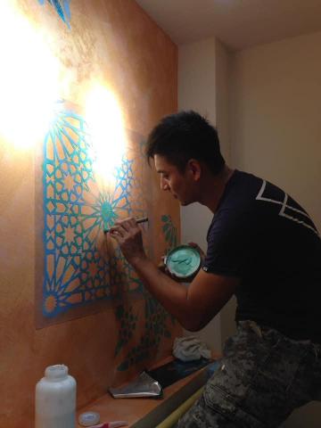 【得利職人認證】張家迪 - 運用視覺美學創作獨特的彩繪牆面 【得利職人認證】張家迪 - 運用視覺美學創作獨特的彩繪牆面