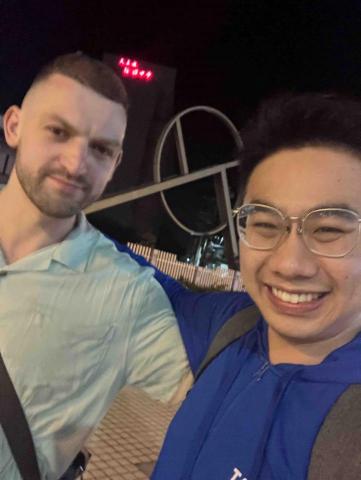 用邏輯學英語-專業英語教學 - Enjoy English Time